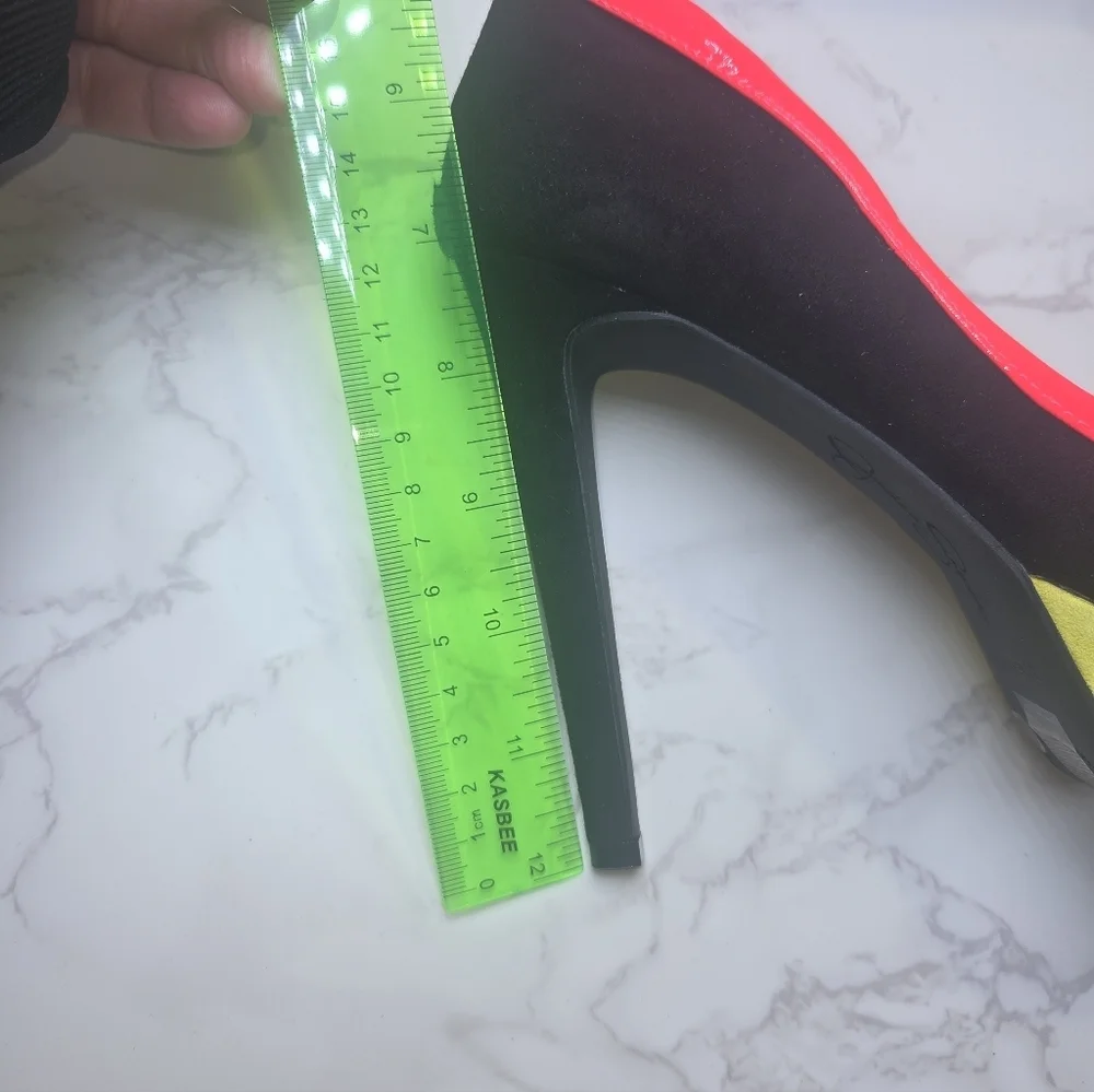 Black Pumps with Neon Pink Trim by